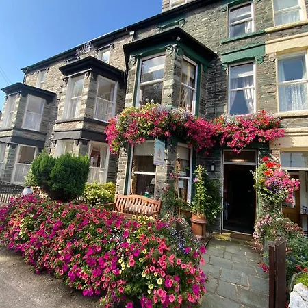 Guest house Rowan Tree *